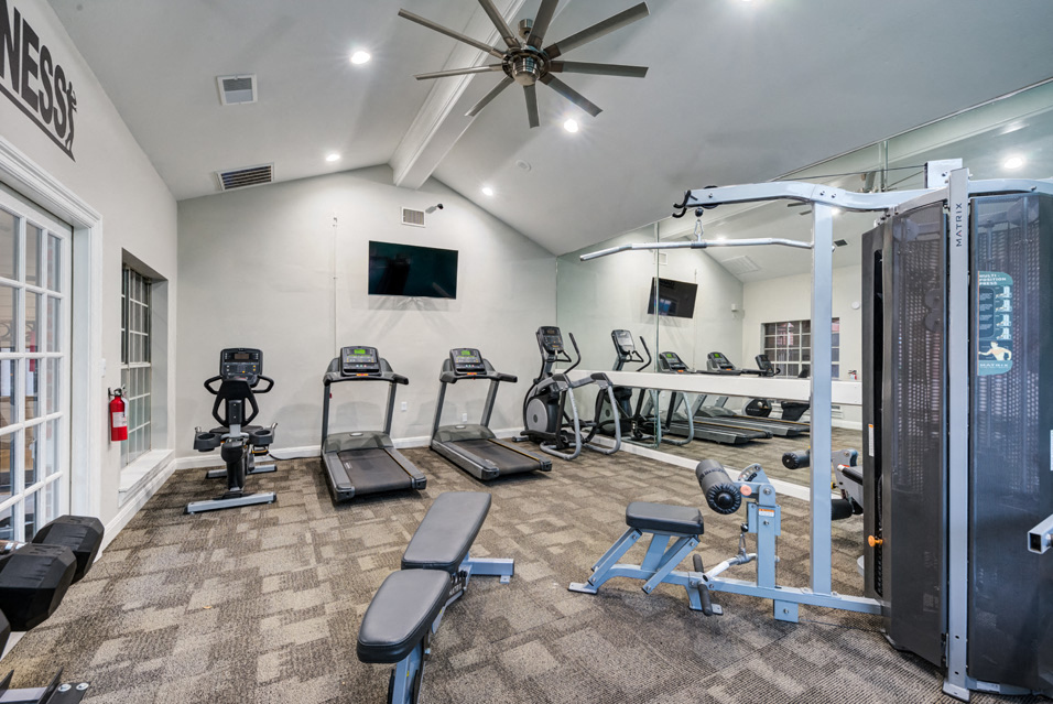 The Quarry Alamo Heights Apartments, 340 Treeline Park, San Antonio, TX